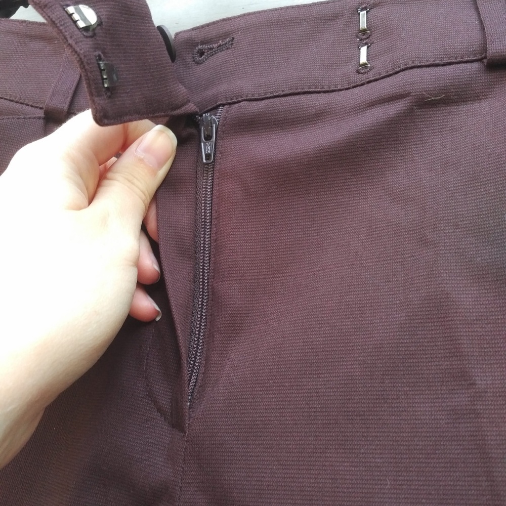Talbots Brown Bermuda Grandma Shorts - Picture 3 of 6